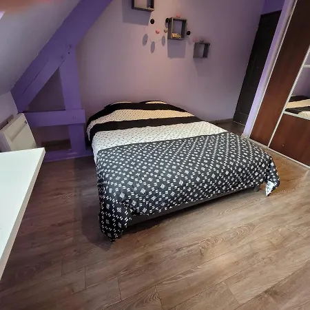 Location 24 Du Mans Auto Bed & Breakfast Parigné-lʼÉvêque